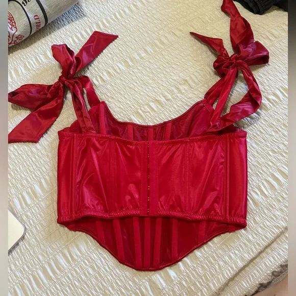 Bow tie corset top - Picture 6 of 8